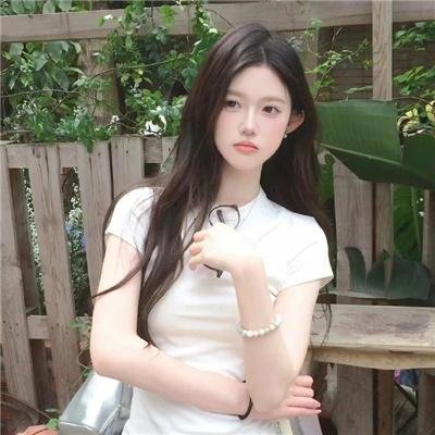八月迷情